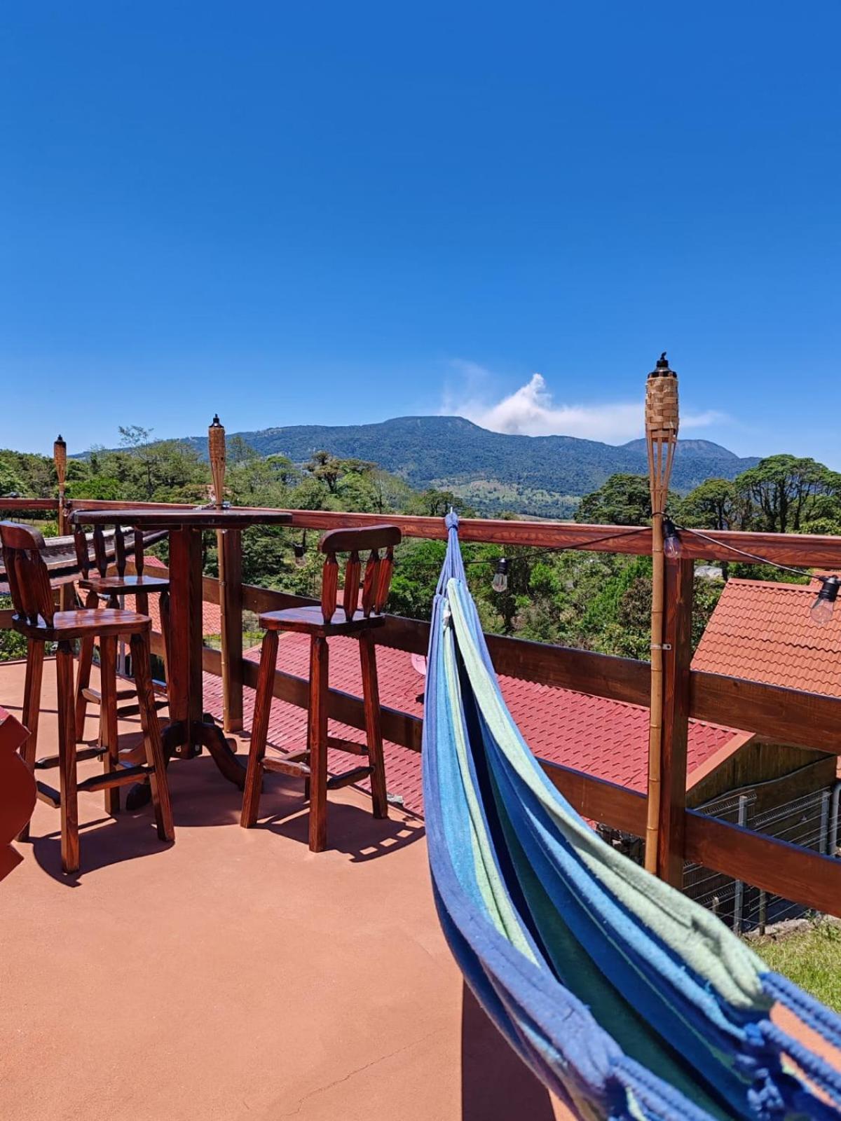 Chalets Vistas Del Poas Heredia Eksteriør bilde